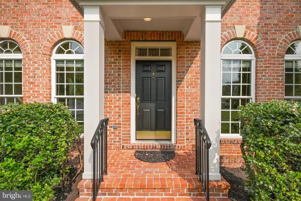 Leesburg, VA 20176,43616 CARRADOC FARM TER