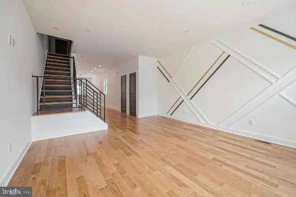 Philadelphia, PA 19146,1323 S 22ND ST