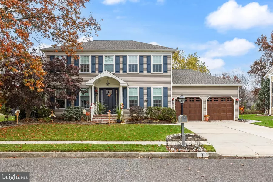 7 ABBOTSFORD DR, Marlton, NJ 08053