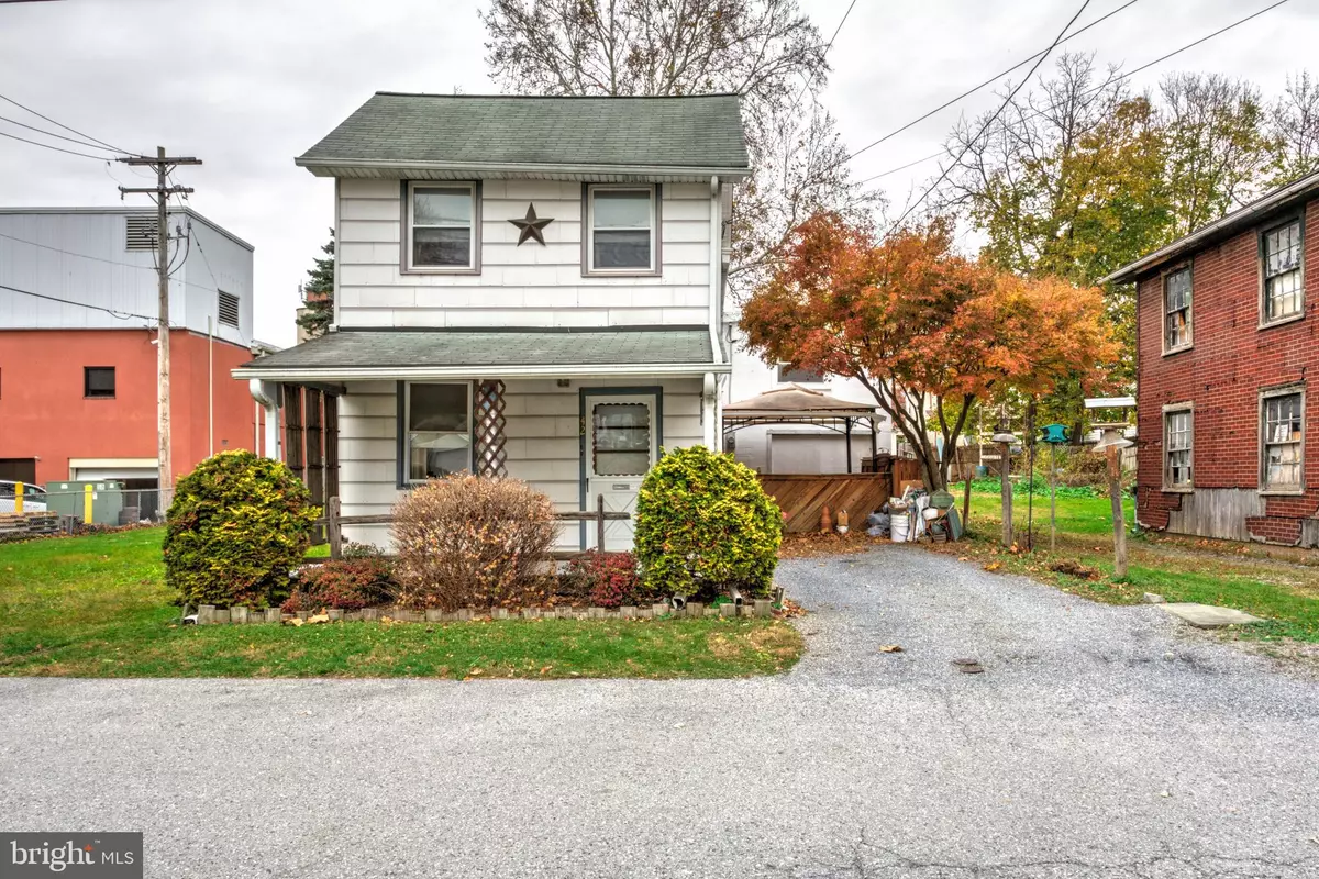 Ephrata, PA 17522,42 GROSS ST