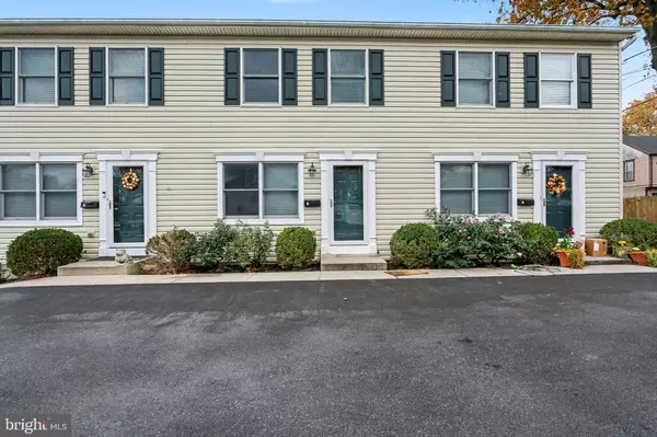 812 MARKET ST #B, New Cumberland, PA 17070