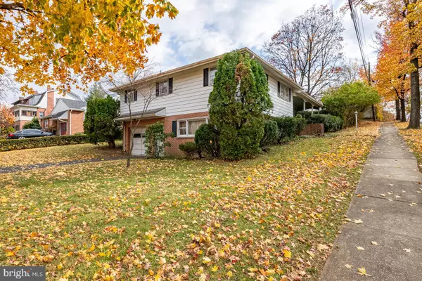 Wyomissing, PA 19610,105 CLAYTON