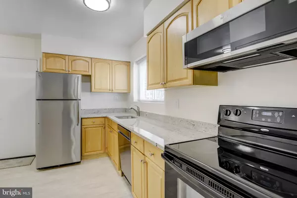 Chevy Chase, MD 20815,5107 BRADLEY BLVD