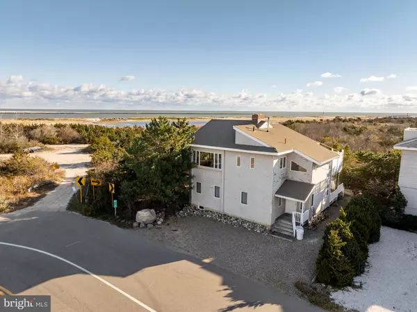 402 CENTRAL AVE, Barnegat Light, NJ 08006