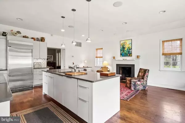 Ambler, PA 19002,665 LEWIS LN