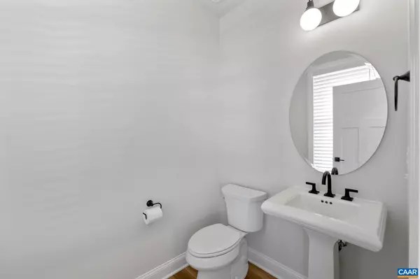 Charlottesville, VA 22911,114C MARCELLA ST