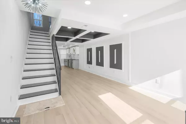 Baltimore, MD 21213,2424 E BIDDLE ST