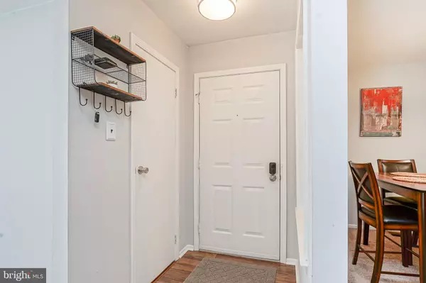 Sewell, NJ 08080,5 KENT PL