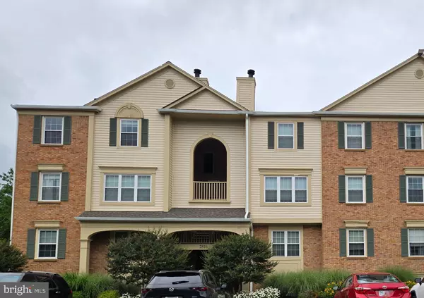 Falls Church, VA 22042,2816 EMMA LEE ST #301