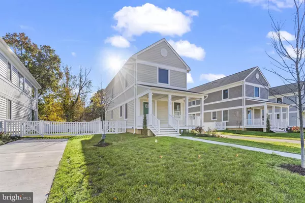 Capitol Heights, MD 20743,723 60TH PL