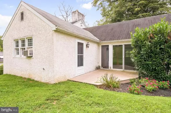 Phoenixville, PA 19460,908 LINCOLN RD