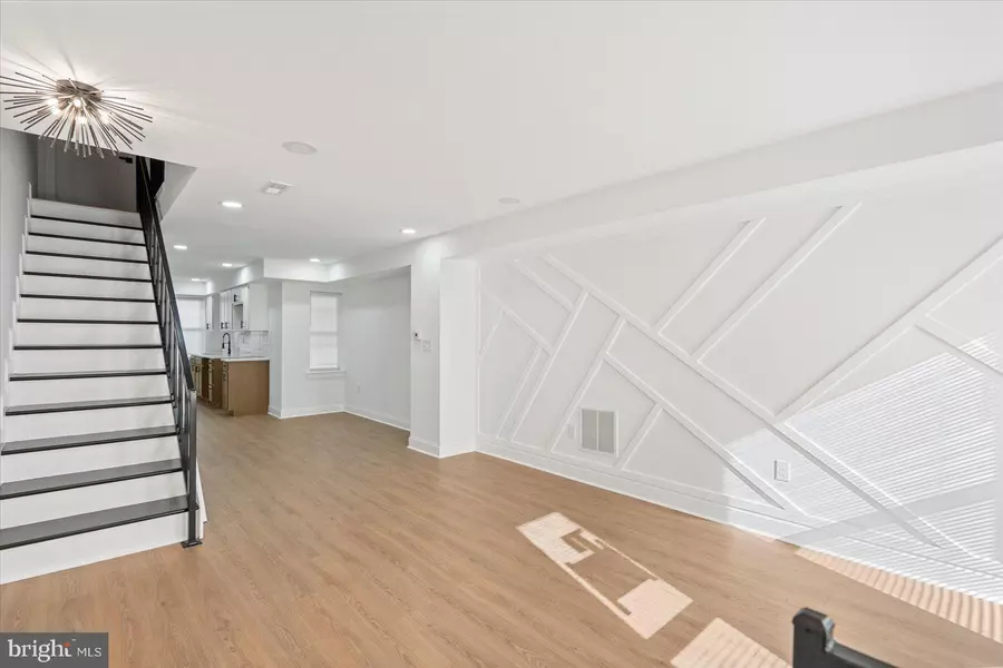 2436 E BIDDLE ST, Baltimore, MD 21213