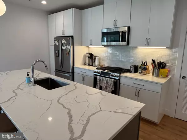 Washington, DC 20001,2234 11TH ST NW #303