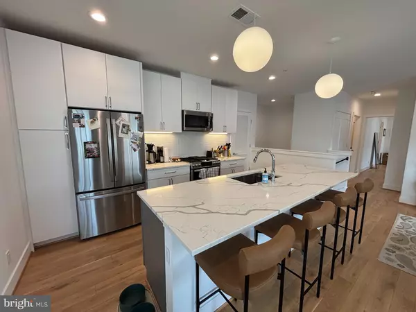 Washington, DC 20001,2234 11TH ST NW #303