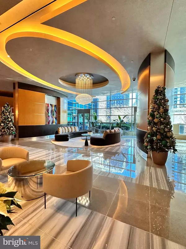 Arlington, VA 22209,1881 N NASH ST N #1806