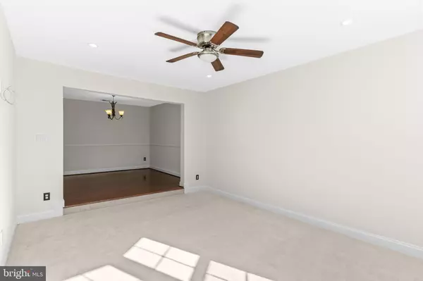 Waldorf, MD 20601,3283 RYON CT