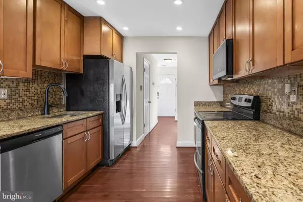 Waldorf, MD 20601,3283 RYON CT