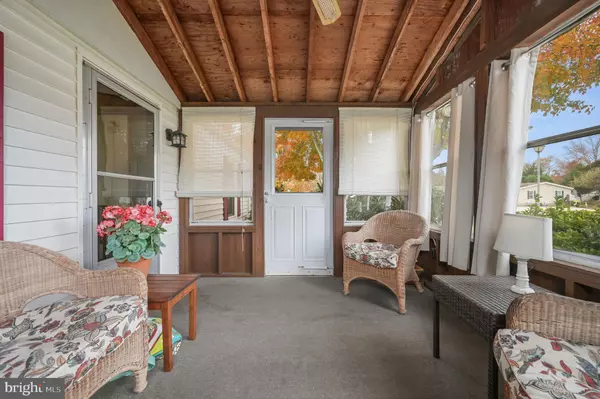 Millsboro, DE 19966,33385 COURT DR