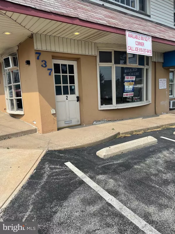 737 WEST CHESTER PIKE #2, Havertown, PA 19083