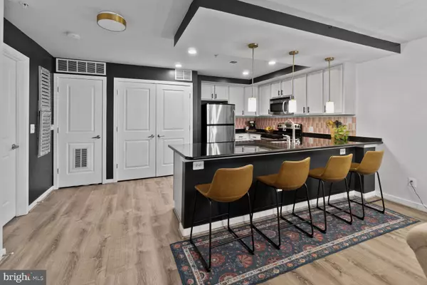 Alexandria, VA 22305,3911 OLD DOMINION BLVD