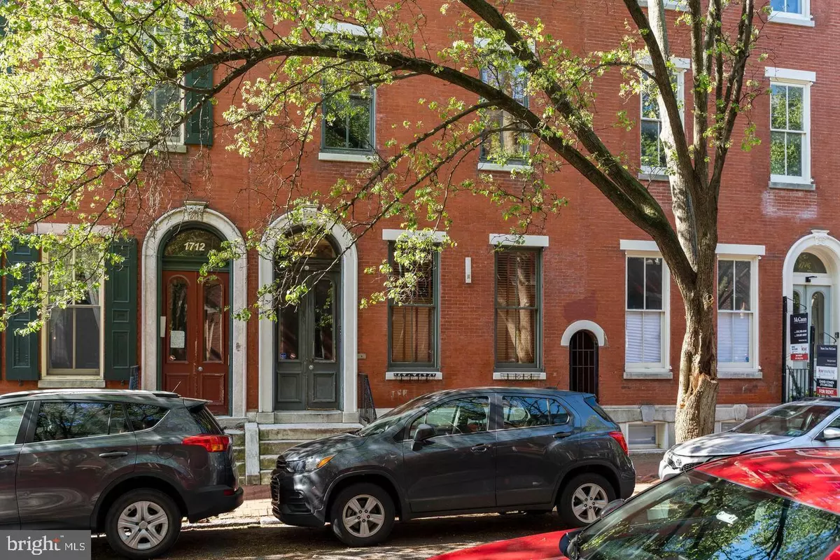 Philadelphia, PA 19130,1714-00 WALLACE ST #2