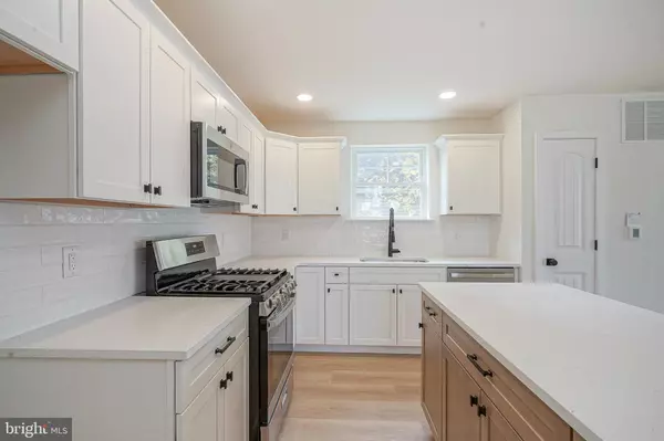 Paulsboro, NJ 08066,300 LINCOLN AVE