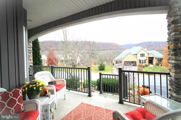 Bellefonte, PA 16823,374 MEADOW FLOWER CIR
