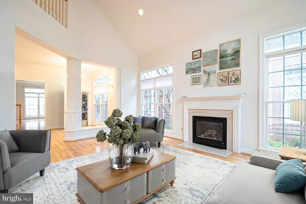 Fairfax, VA 22030,3832 FARRCROFT DR