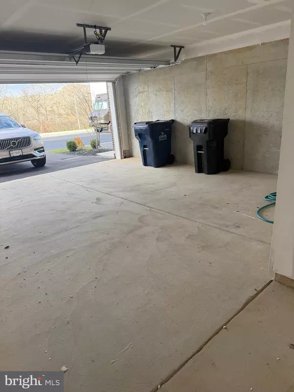 Downingtown, PA 19335,83 FOUR LEAF DR