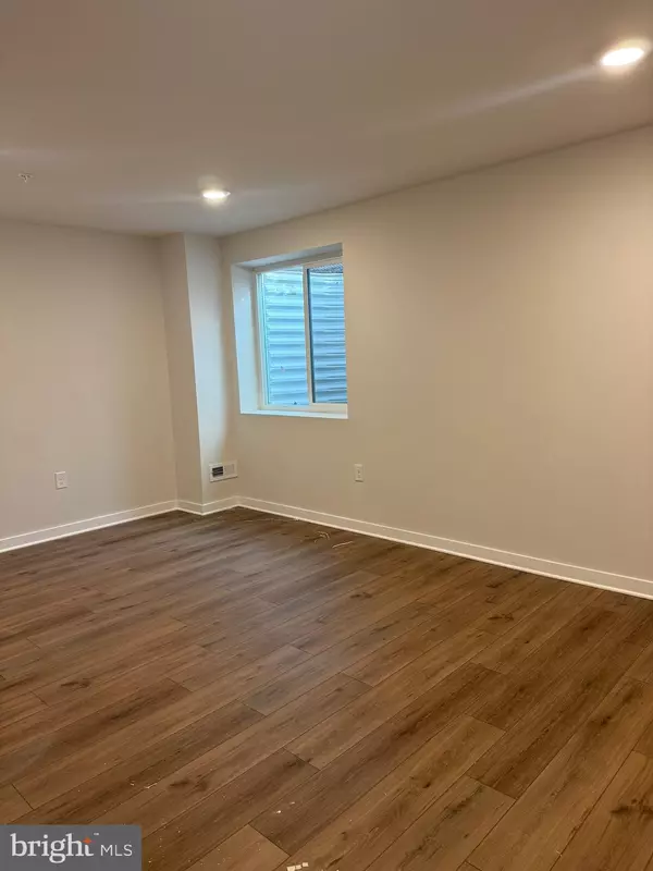 Downingtown, PA 19335,83 FOUR LEAF DR