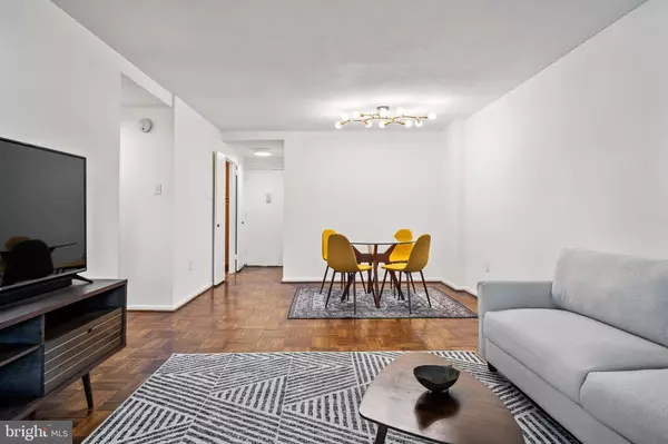 Washington, DC 20024,700 7TH ST SW #110