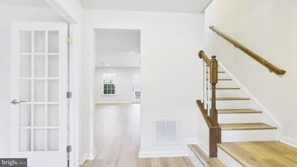 Waldorf, MD 20602,5407 SAINT RITA DR