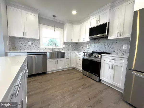 Prince Frederick, MD 20678,302 OVERLOOK DR