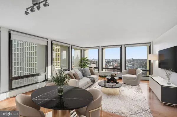 Philadelphia, PA 19106,210 LOCUST STREET #7BW