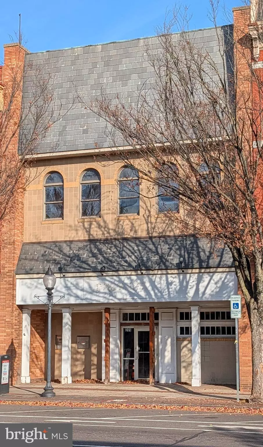 Pottstown, PA 19464,205 E HIGH ST