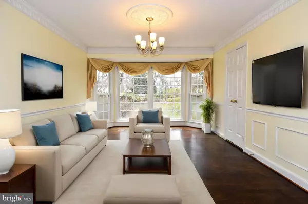 Great Falls, VA 22066,1221 FORESTVILLE DR