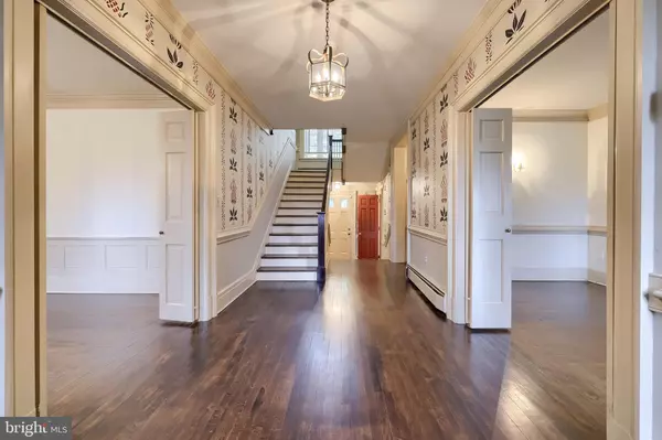 Hershey, PA 17033,226 E CARACAS AVE