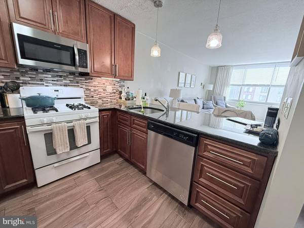 Rockville, MD 20852,11801 ROCKVILLE PIKE #1109