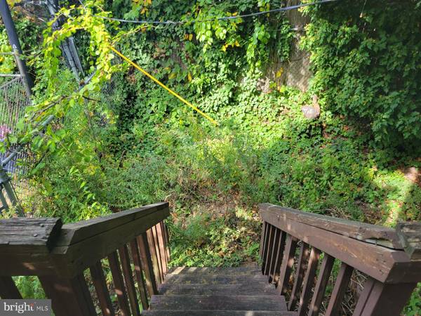 Philadelphia, PA 19142,7269 SAYBROOK AVE