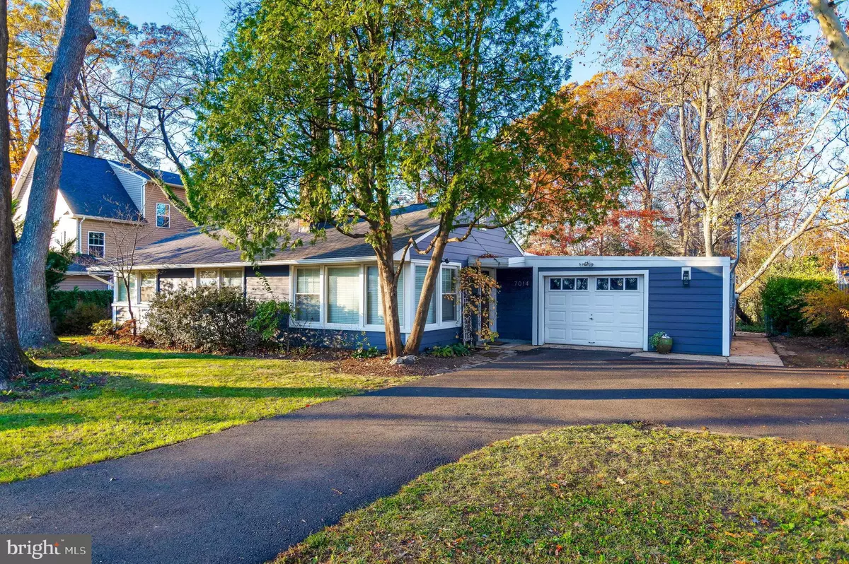 Falls Church, VA 22042,7014 OAK RIDGE RD