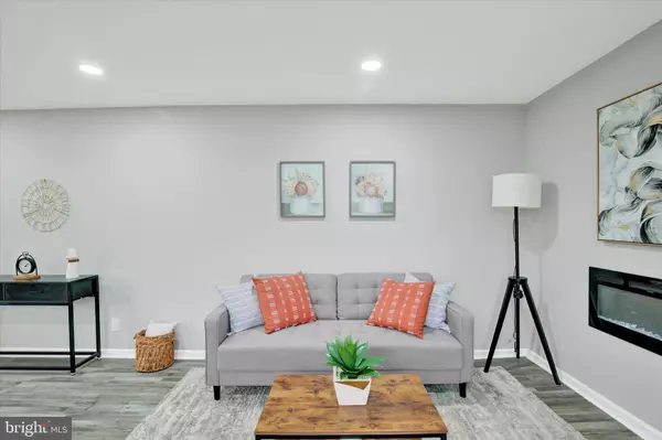 Bel Air, MD 21015,6 CORNS DR