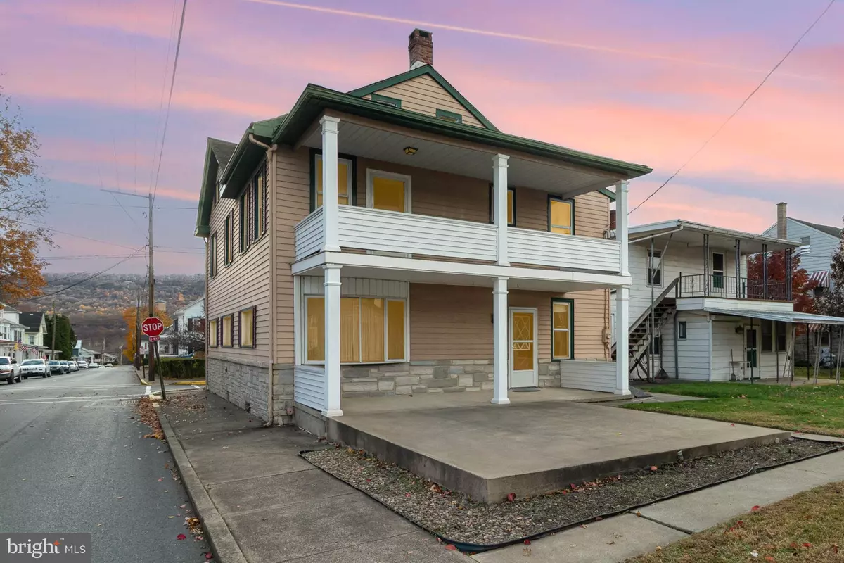 Millersburg, PA 17061,477 NORTH ST