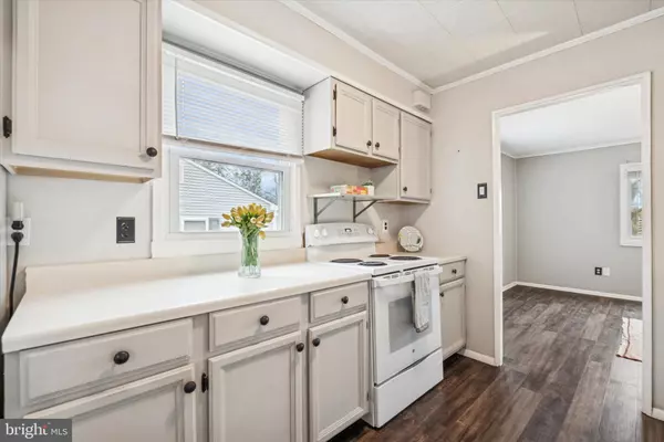 Paoli, PA 19301,104 LYNBROOK RD