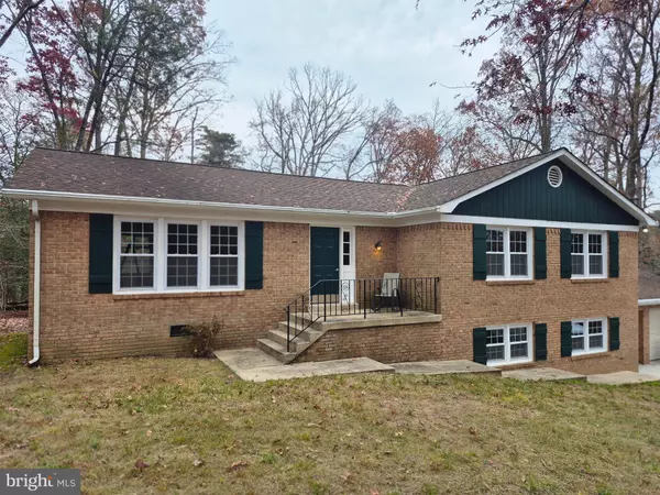 4665 DULEY DR, White Plains, MD 20695