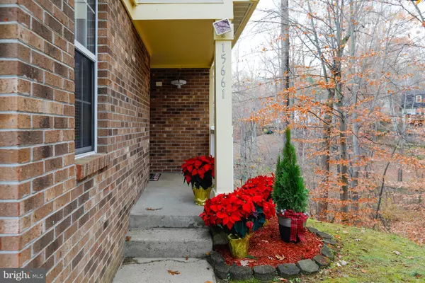 Dumfries, VA 22025,15661 MONTVIEW DR