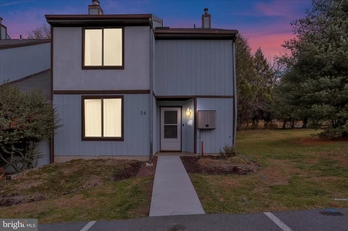 Reading, PA 19606,3-4 WILLOW WAY