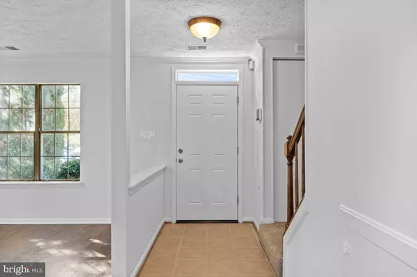 Waldorf, MD 20603,4266 DRAKE CT