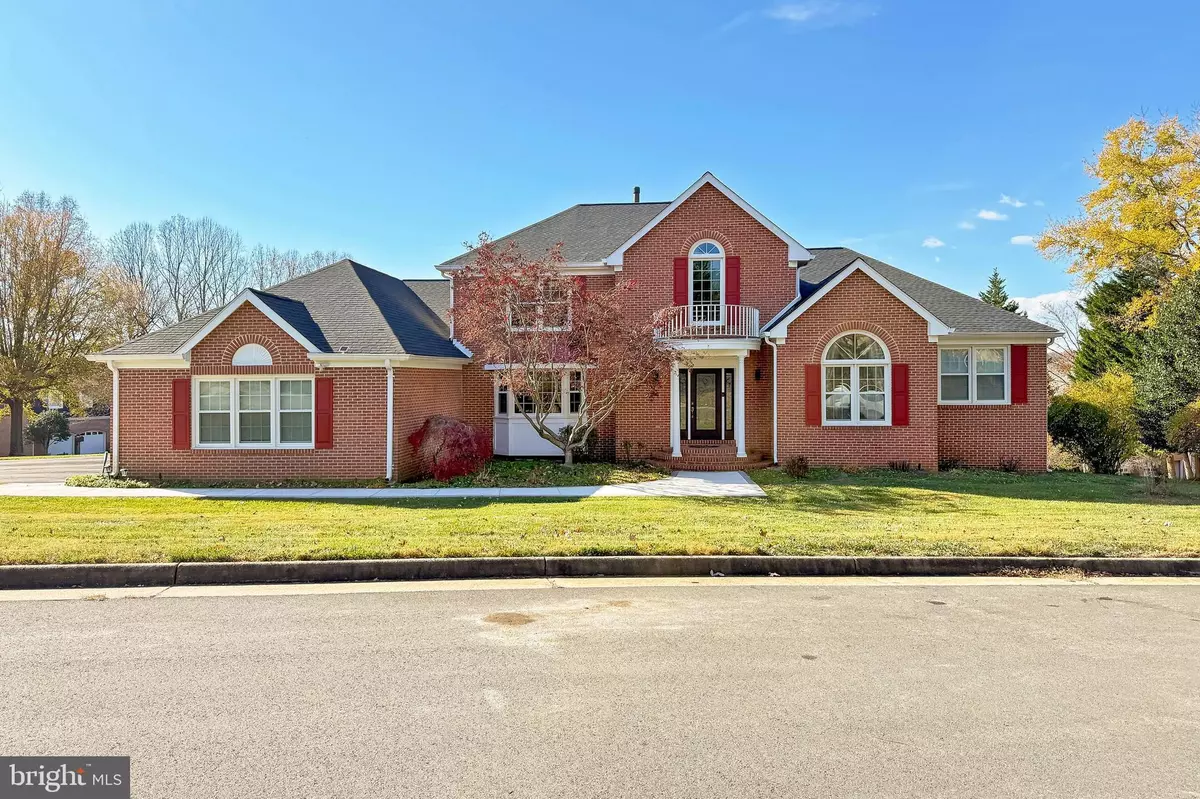 Vienna, VA 22182,1300 PINSTRIPE CT