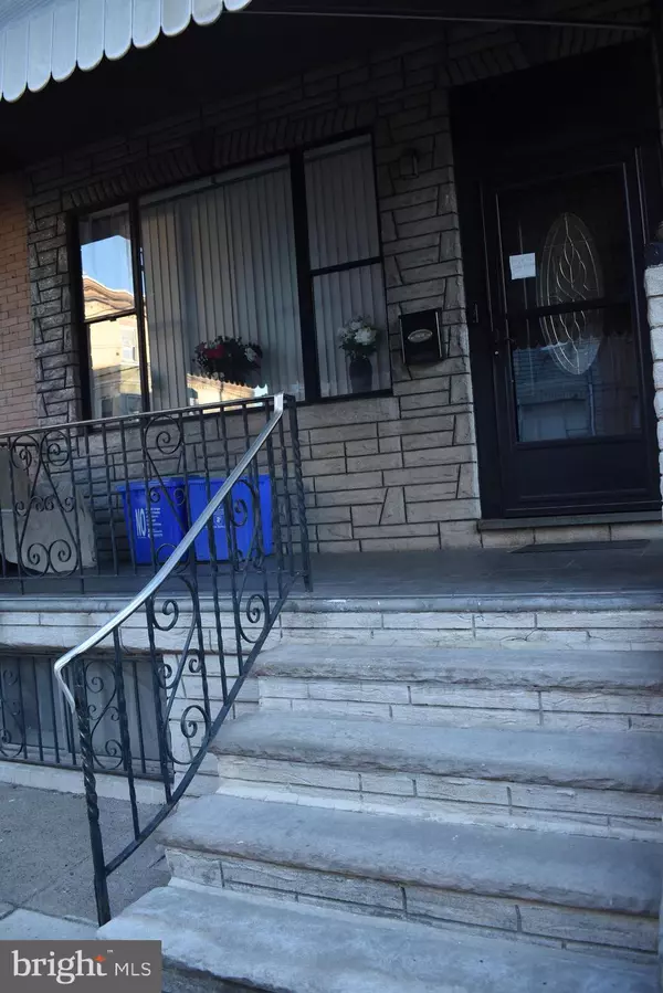 Philadelphia, PA 19145,1823 S 17TH ST