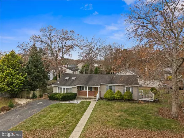 Manahawkin, NJ 08050,1079 HELM AVE